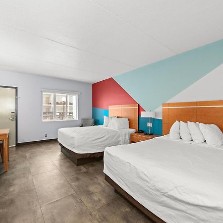 Adventureland Inn アルトゥーナ エクステリア 写真